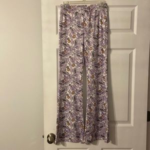 The Cooper Closet Boho Pants excellent condition inseam 30” waist 26”